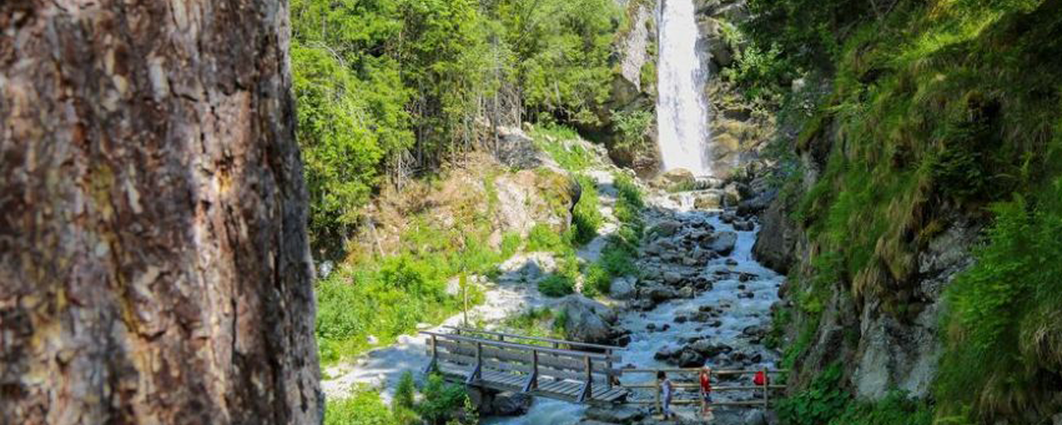 Apaisée Cascade de Dard